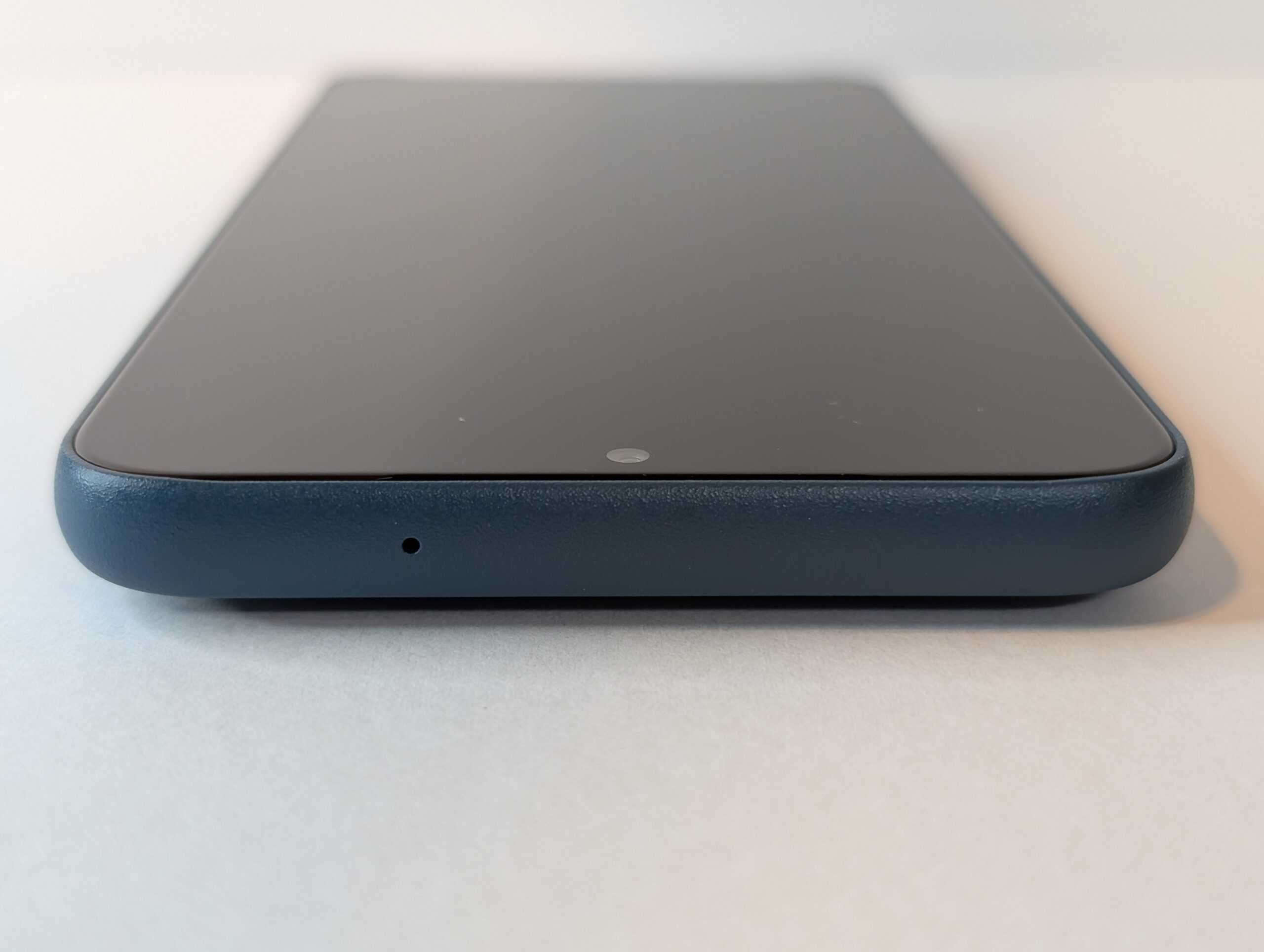 Arrows We2 上部の写真(マイクのみのシンプル構成)